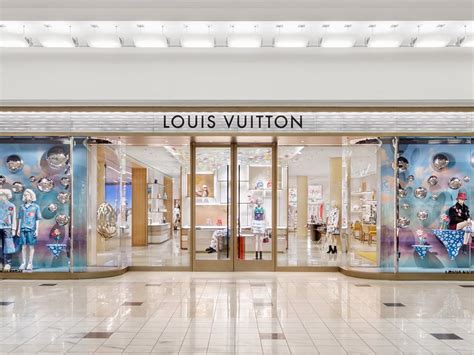 lenox mall Louis Vuitton store